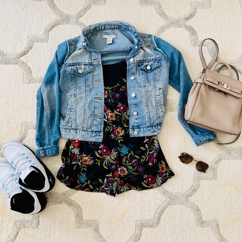 Tween / teen off-the-shoulder floral romper